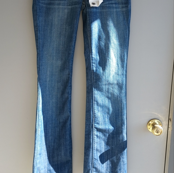 VIGOSS - Picture 9 of 12